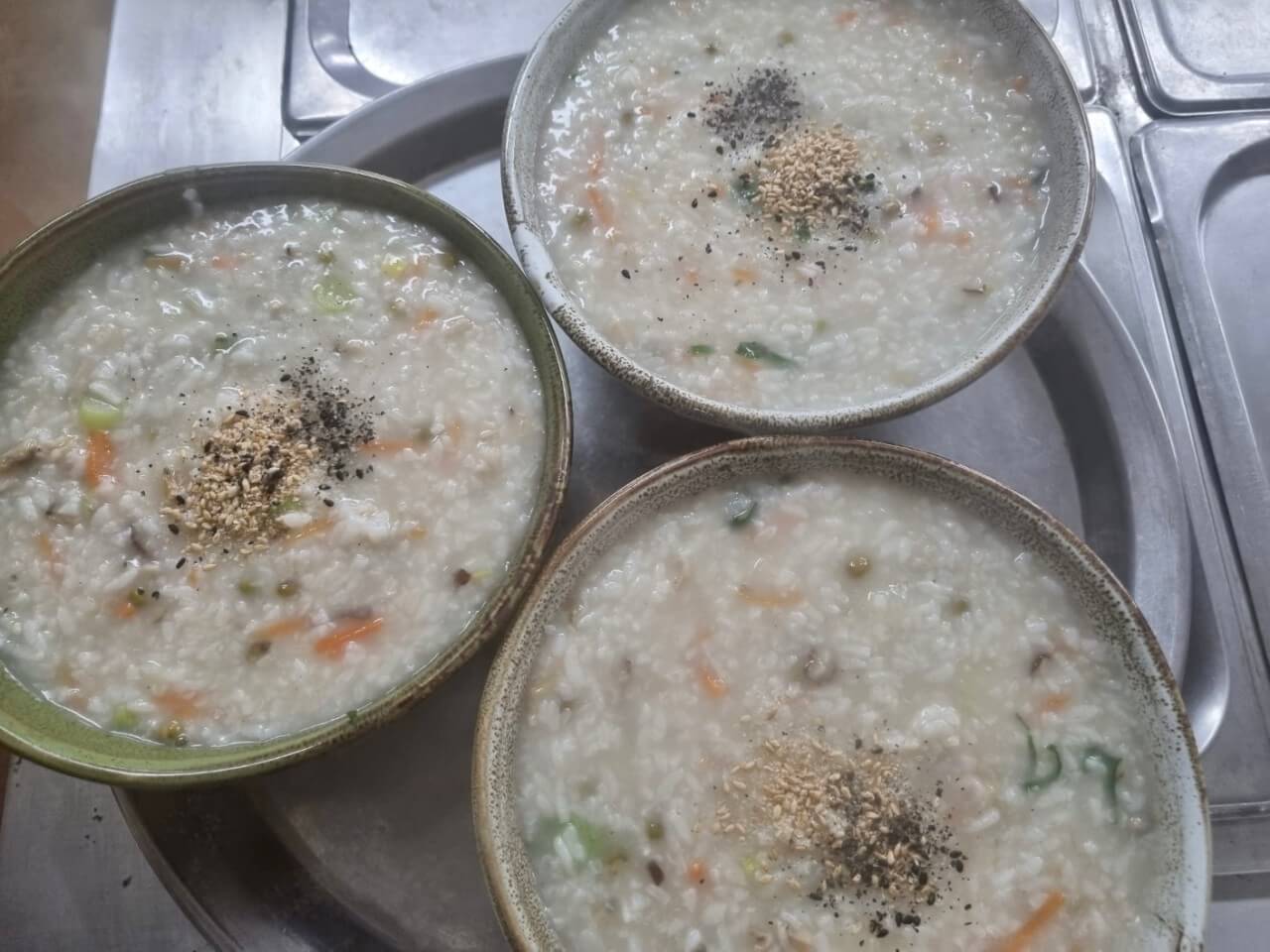 식객 허영만의 백반기행 298회 한그루와 함께한 부안 밥상! 풀지조림과 젓갈백반 맛집 곰소등대길밥상