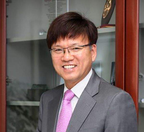 청와대 사퇴 권고: 이병태 규제합리화부위원장 논란 총정리! 나이, 고향, 학력, 전 카이스트 교수 경력, 5.18 성역 발언 파장 및 연관검색어 진상 진단