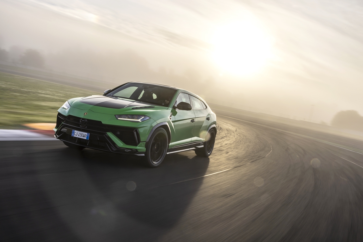 람보르기니 우르스 퍼포만테