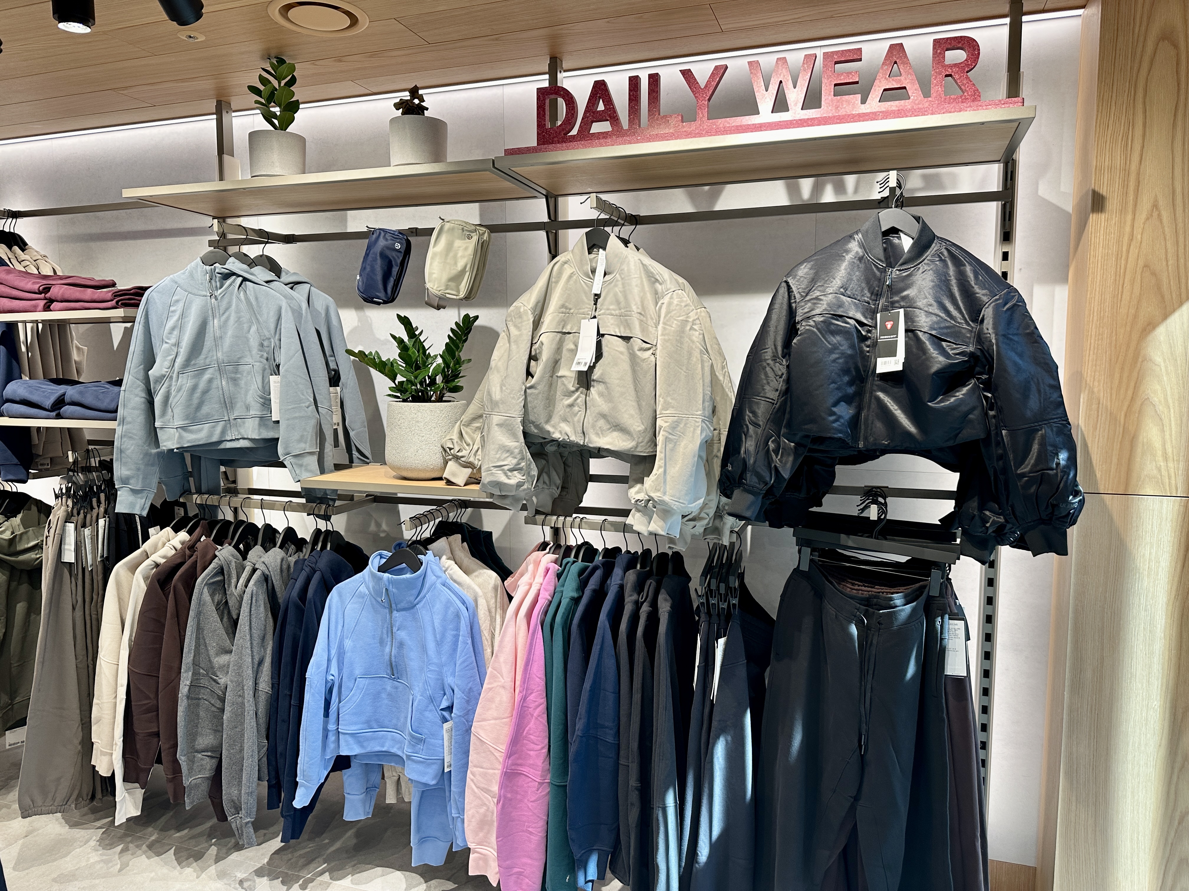 룰루레몬 명동 매장