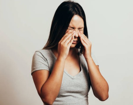 비염 원인과 생활 속 관리법 (알레르기, 환경, 자가관리)