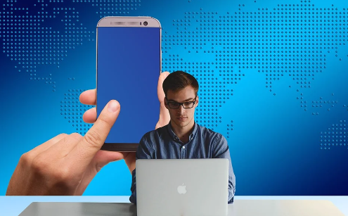 서류, 면접 결과를 발표할 때 불합격자에게 연락을 하지 않는 유형