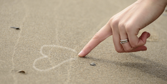 어른 김장하 2부를 보며, 넷플릭스 다큐, 진짜 어른의 길, 그리고 나눔의 철학