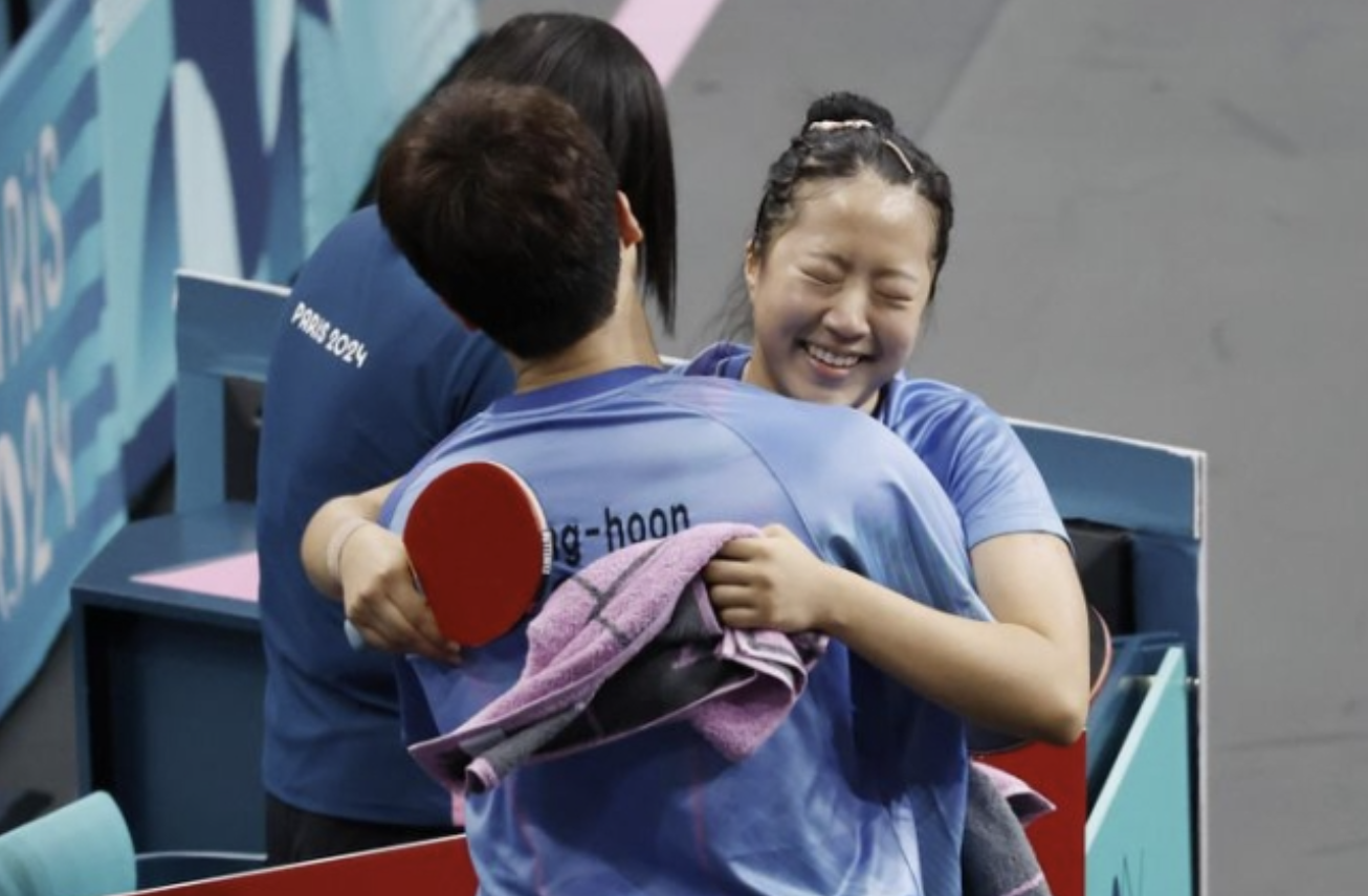 2024 파리올림픽 탁구 혼합복식 동메달 신유빈과 임종훈. 12년만에 탁구에서 메달을 획득한 쾌거