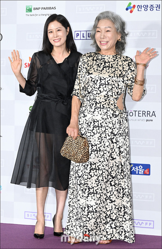 문소리 엄마 이향란