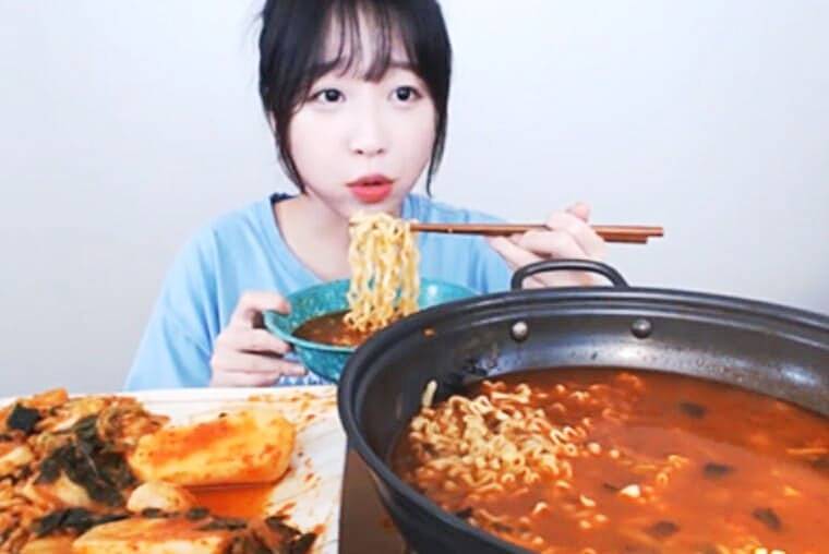 유튜버-쯔양
