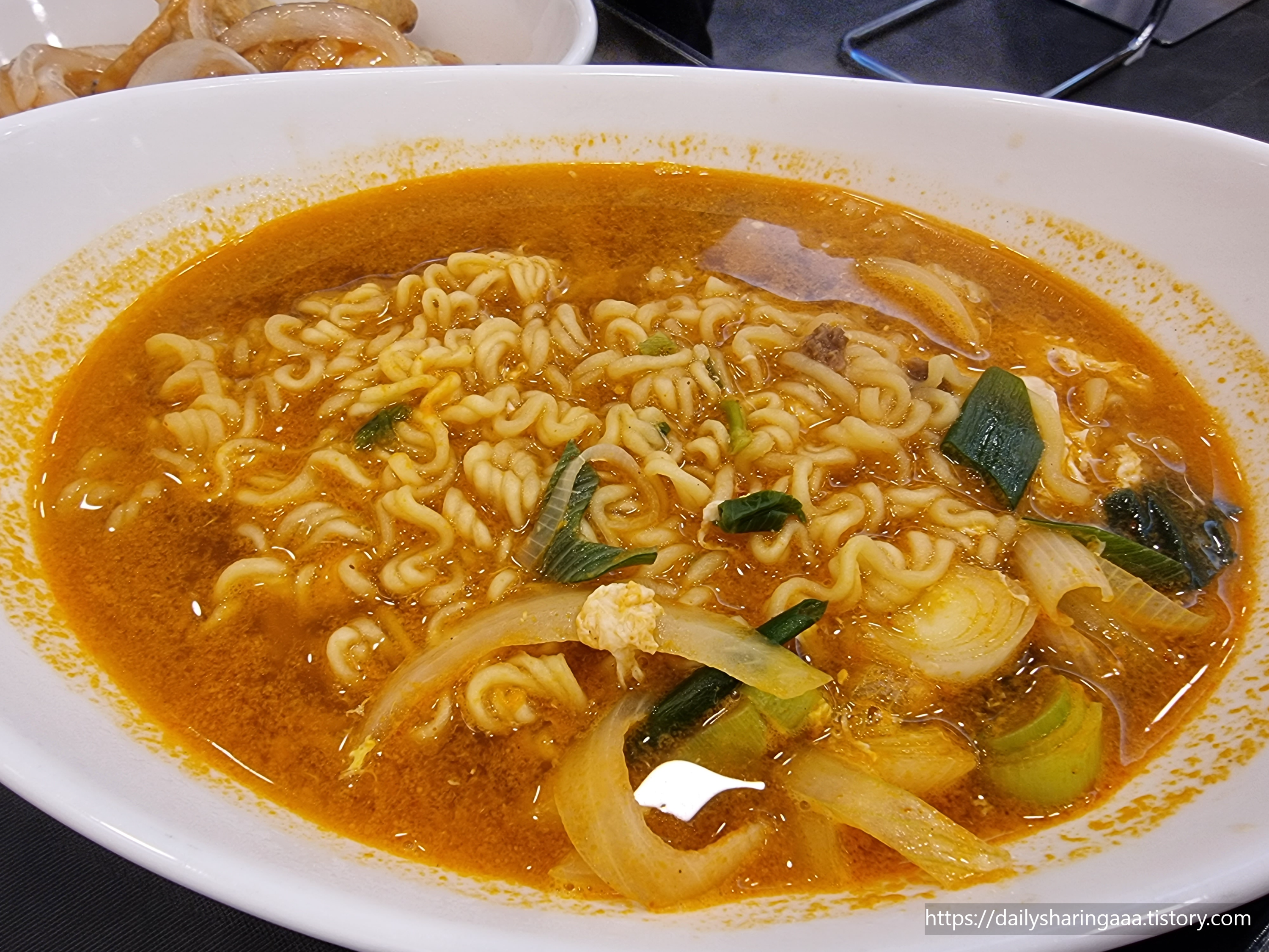 인천_가정동_얌샘김밥_라면