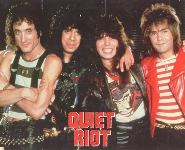 콰이어트 라이엇 멤버들