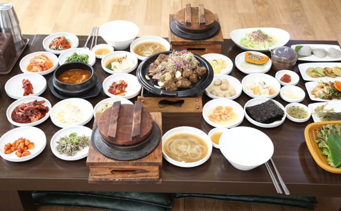가연