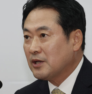 장동혁 국회의원 프로필 장동혁 아파트 4채 논란 지지율 부인 종교 한동훈 