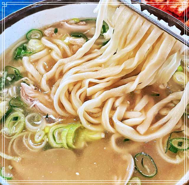최불암 한국인의 밥상 포항 죽도시장 구수하면서도 깔끔한 칼국수 맛집