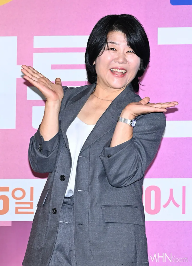 조정석&amp;#44; 좀비딸&amp;#44; 영화좀비딸&amp;#44; 조정석좀비딸1위&amp;#44; 최유리&amp;#44; 이정은&amp;#44; 조여정&amp;#44; 윤경호&amp;#44; 코미디영화추천&amp;#44; 가족영화추천&amp;#44; 여름영화&amp;#44; 박스오피스1위&amp;#44; 영화리뷰