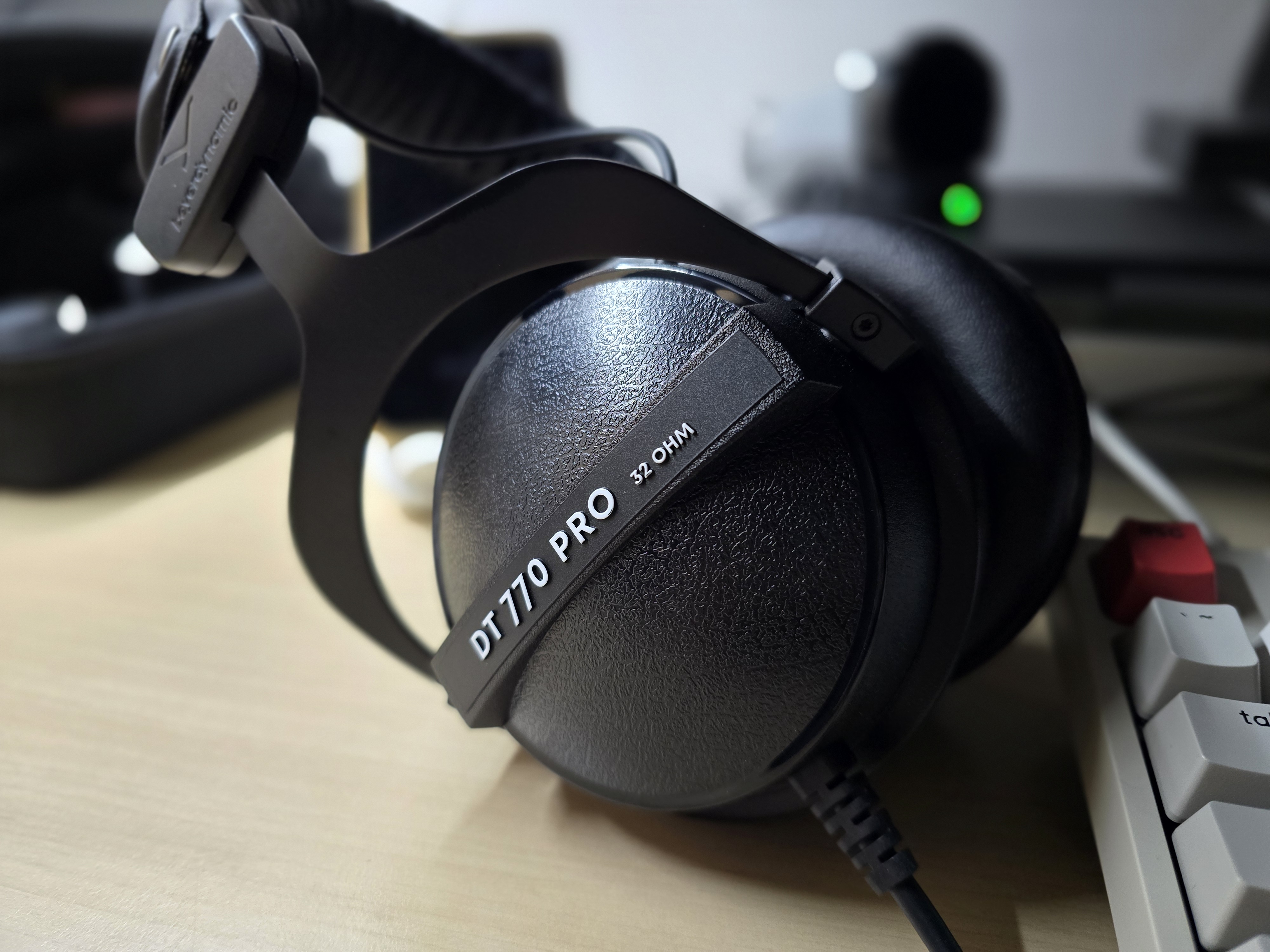 베어다이나믹 DT-770 pro