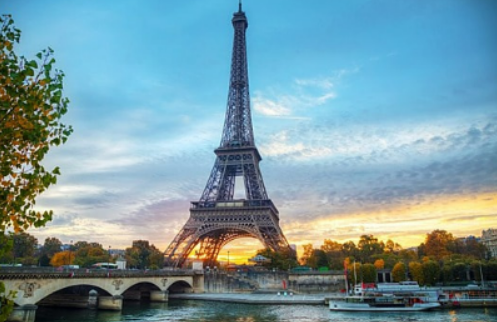 파리의 아름다움을 담은 드라마