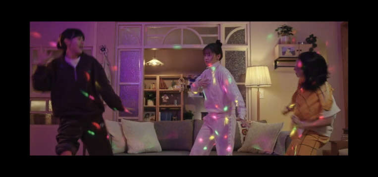 킹더랜드 : 드라마 대본 리딩 연습 사진 / 출연진 등장인물 / 몇부작 / 기본 정보 웹툰 원작 / 줄거리 결말 내용 2PM 이준호 소녀시대 김윤아