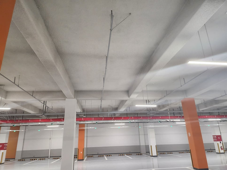 아파트 지하주차장 천장 퍼라이트 단열흡음 뿜칠