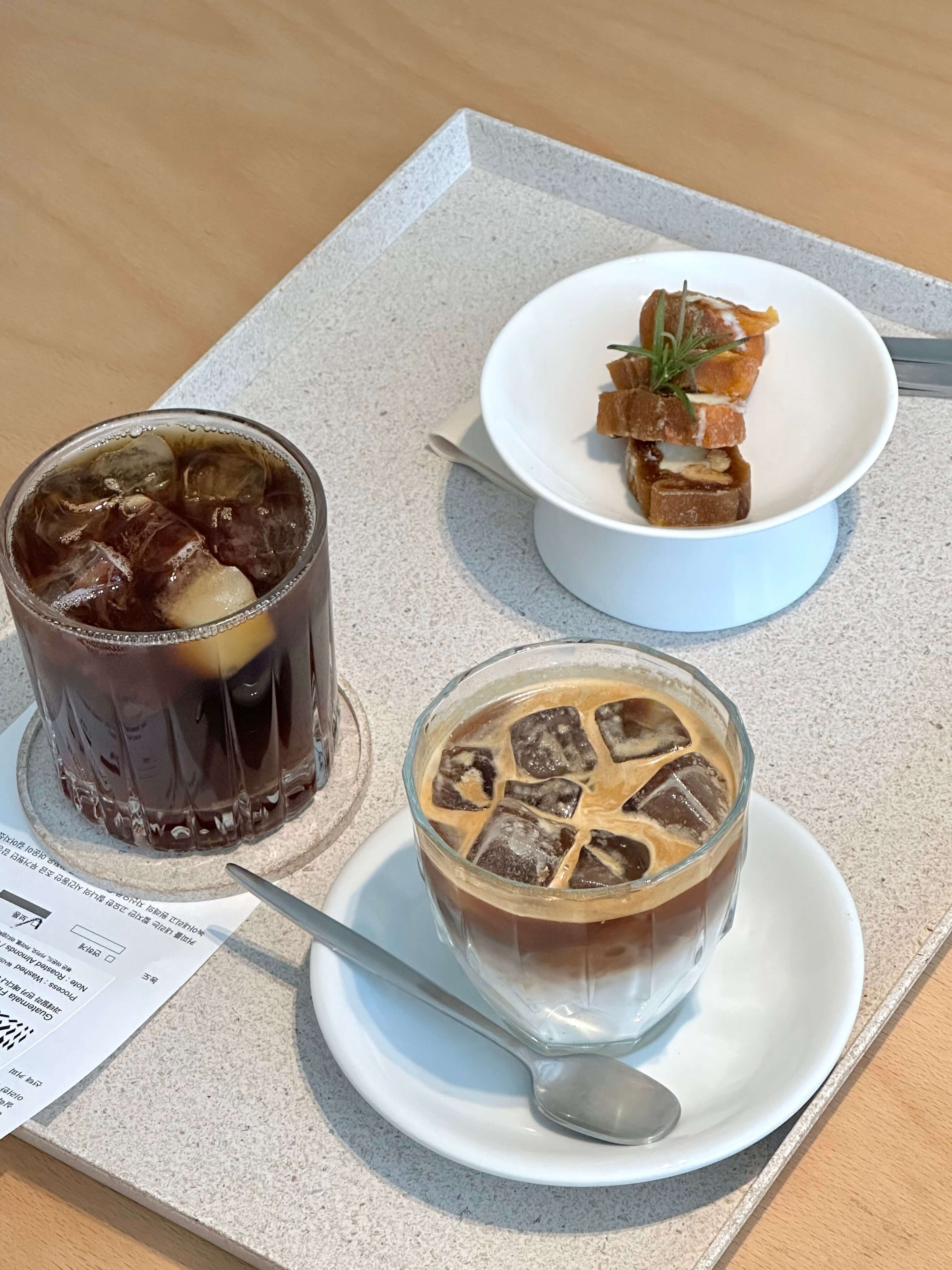 삼덕동 수평적관계 경대병원역 인근 대형카페