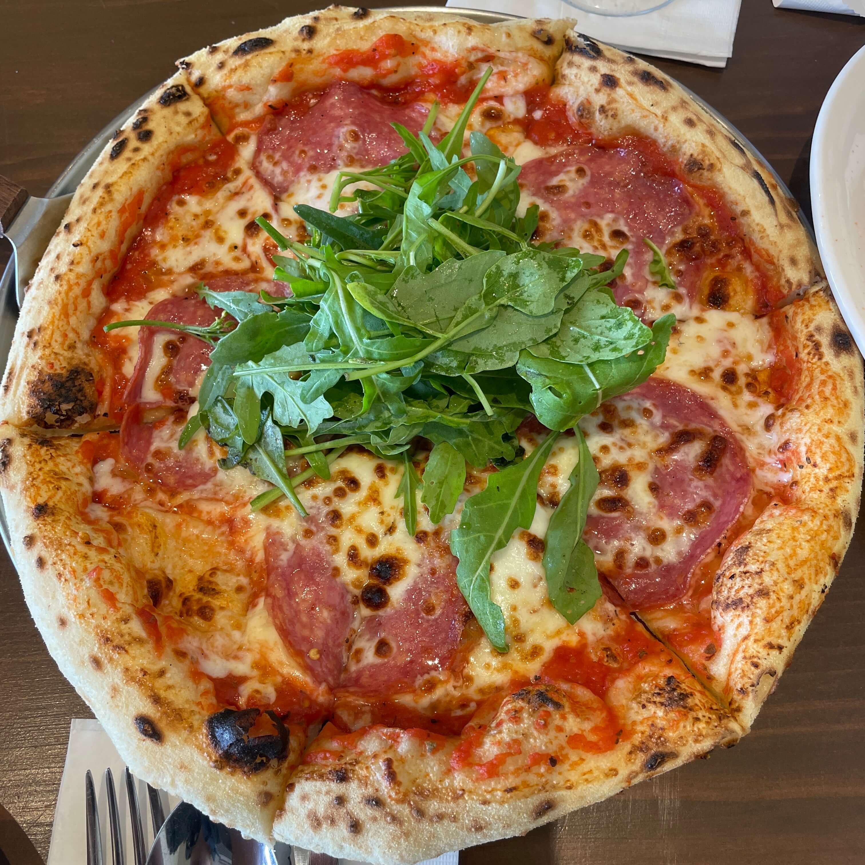 살라메또 피자 사진