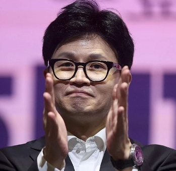 한동훈 국회의원 세비 반납 주장 이유 &amp;#124; 한동훈 관련주 프로필
