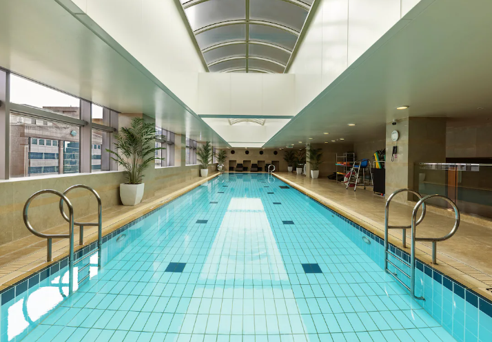 대만 시먼딩 근처 추천 호텔-호텔 메트로폴리탄 프리미어 타이페이-수영장