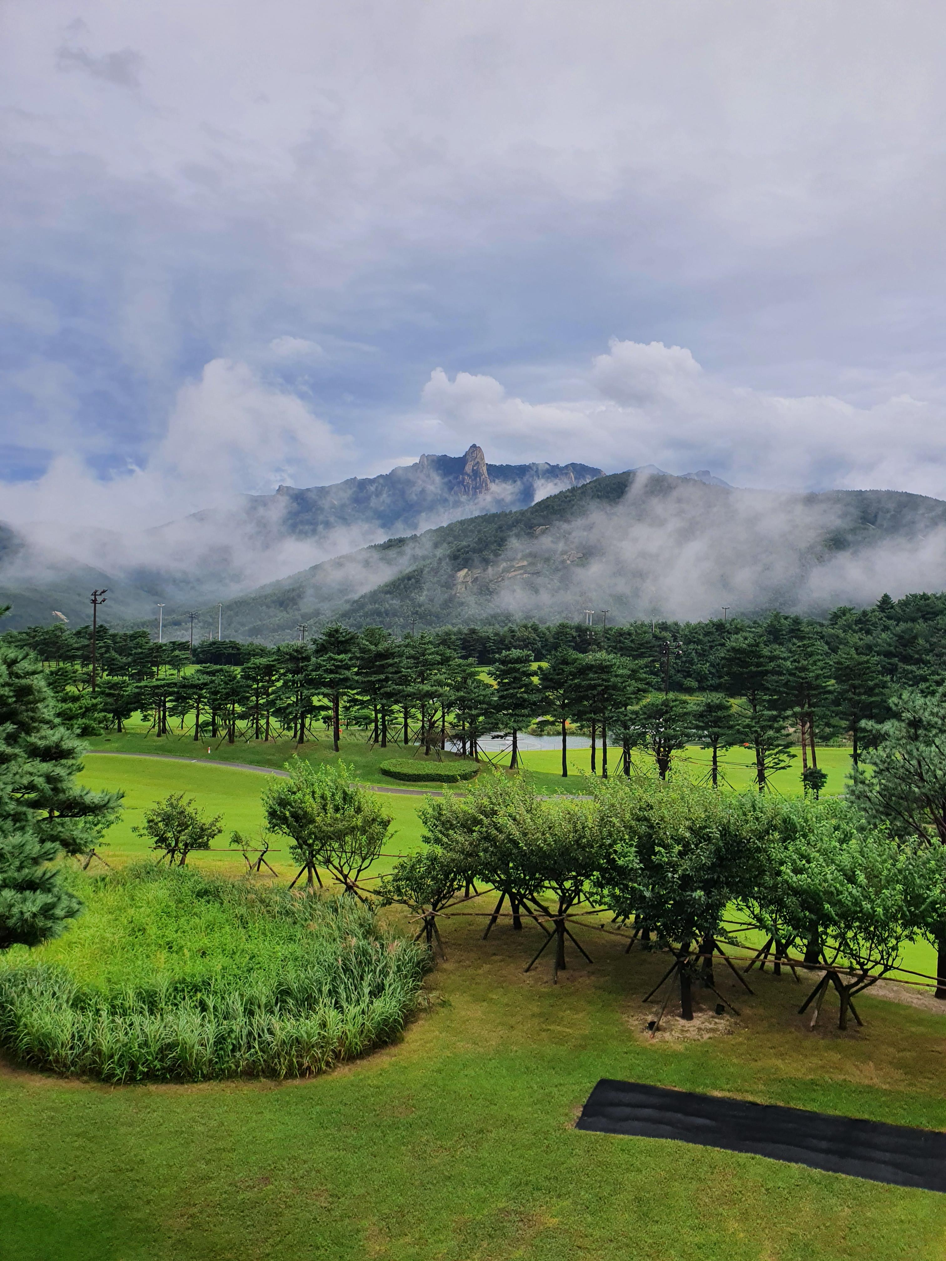 델피노 소노캄c 패밀리룸 베란다 풍경 설악산이 내품에~