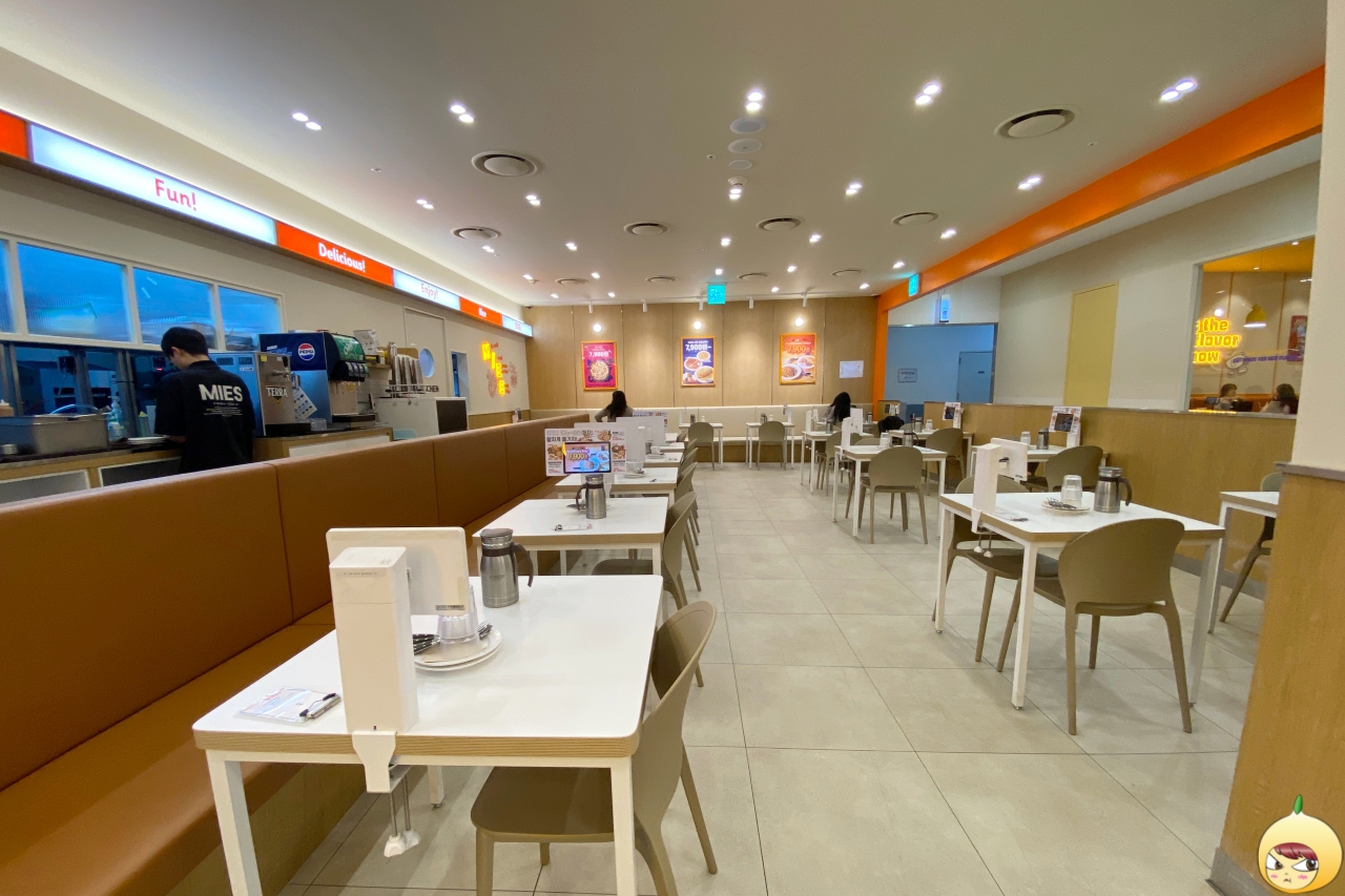 미즈 타임스퀘어점 내부