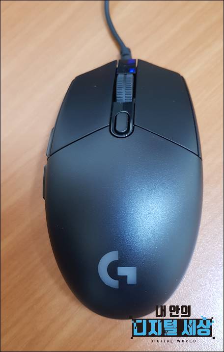 로지텍 마우스 G102 모습