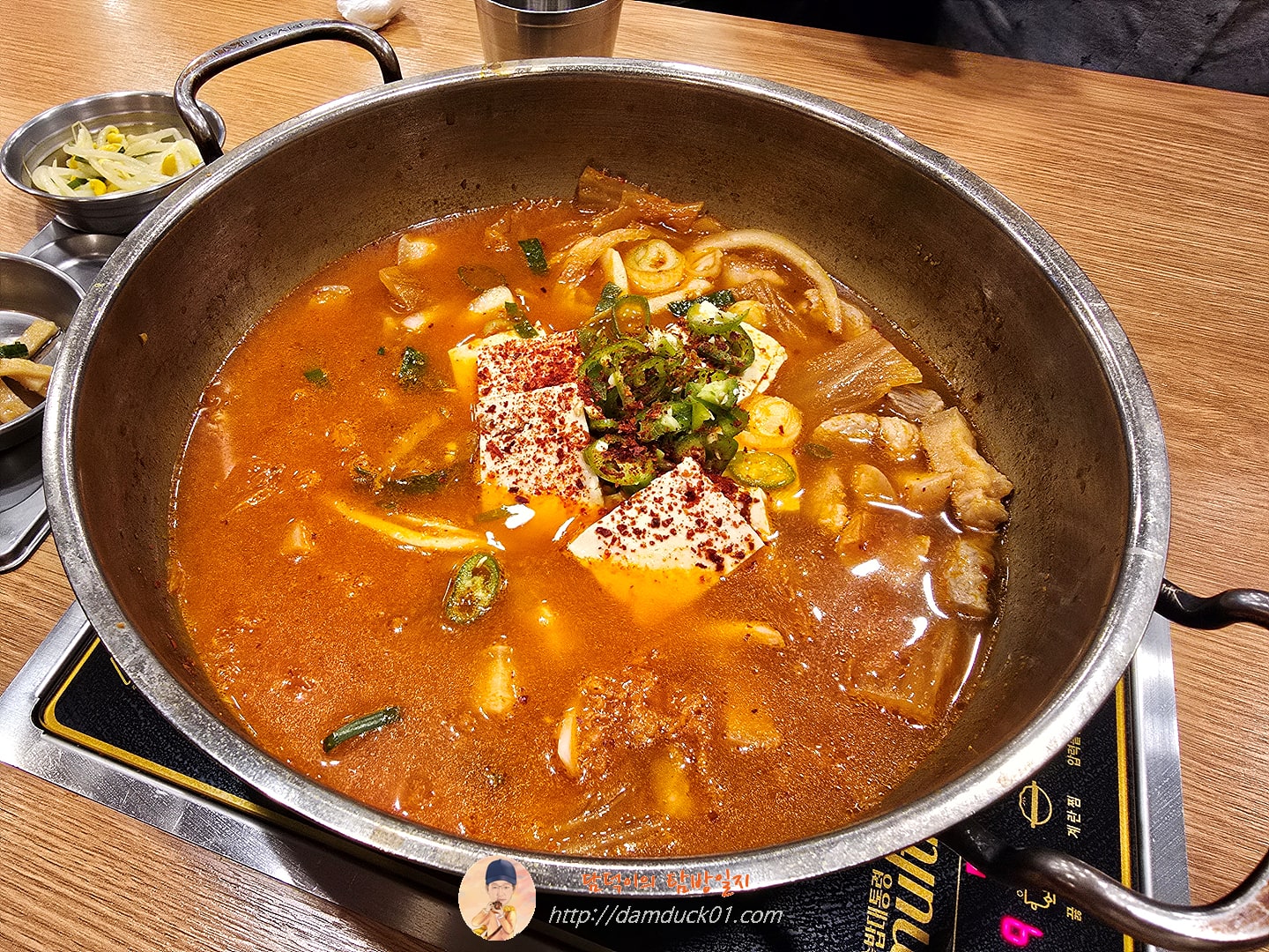 고기 김치찌개