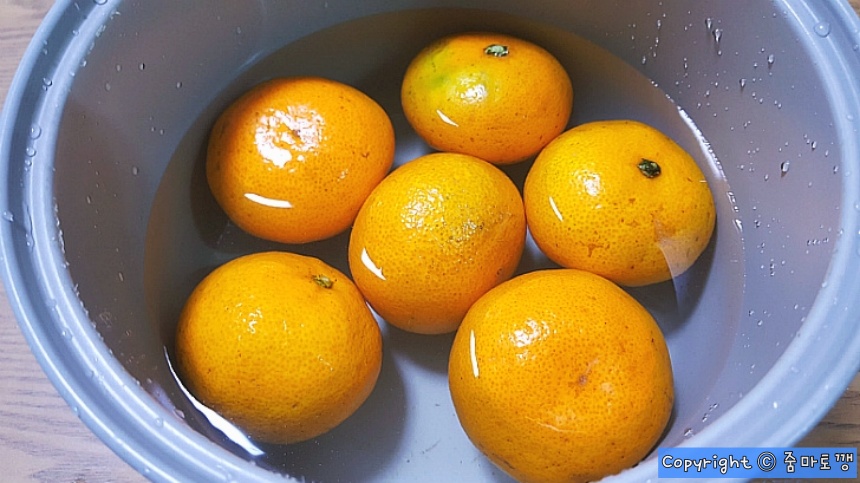 40도-온도-물에-귤-담구기