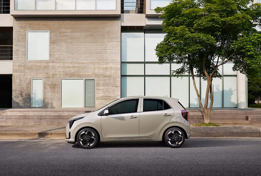 기아 모닝 이미지