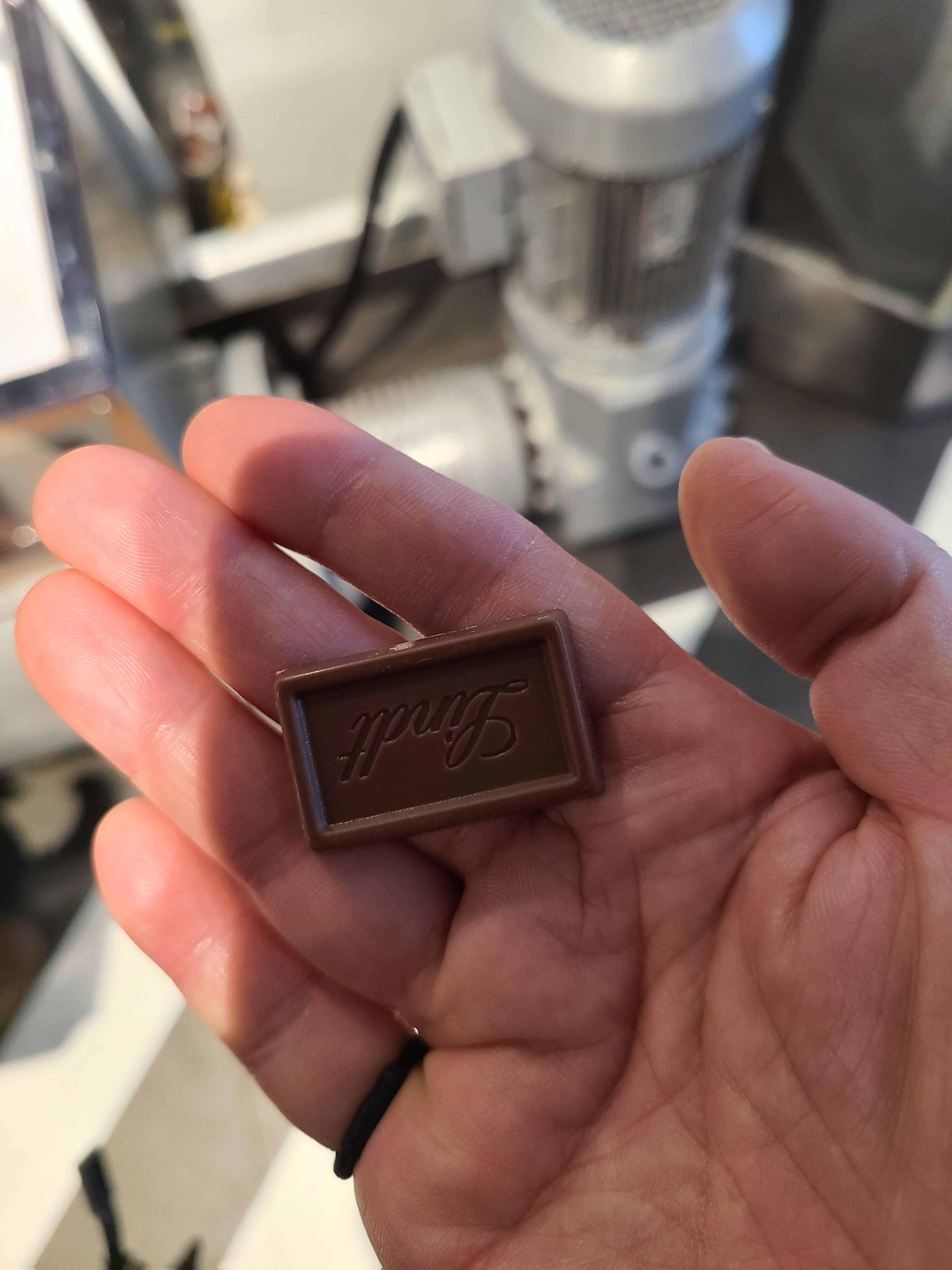 쾰른 임호프 초콜릿박물관 로봇이 나눠준 초콜릿