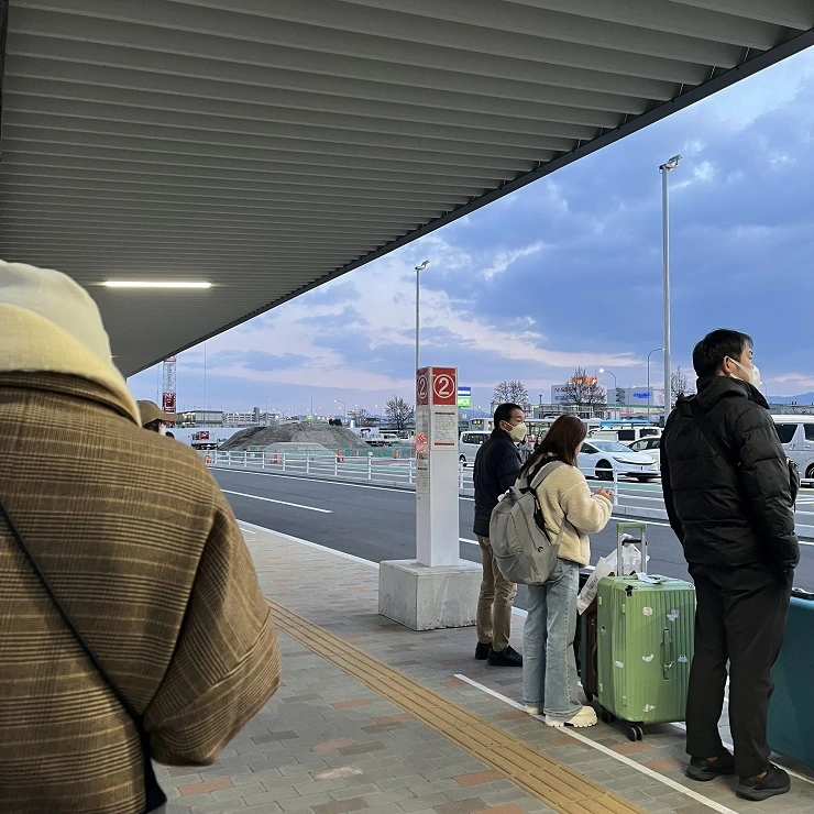 나가사키행 승차장