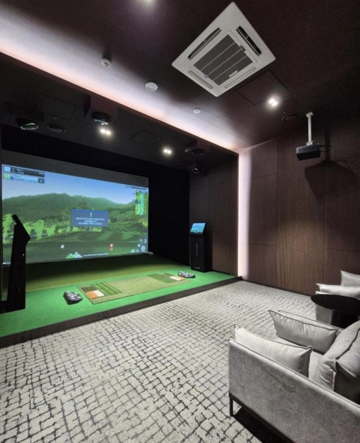 메이플자이 스크린골프장 사진입니다