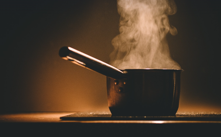 탄 냄비 세척하는 방법