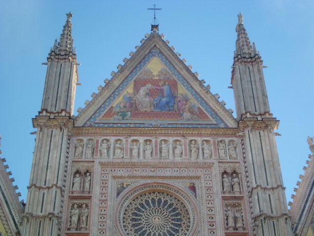 이탈리아 오르비에토 대성당 파사드