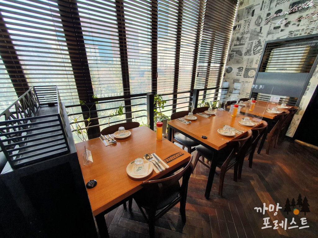 카츄마마 테이블 3