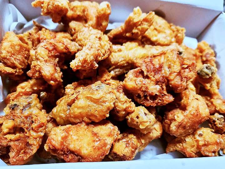 진심 가득 건강 담은 맛 광주 광산구 맛집 추천 생방송투데이 엄마가 손질하고 아들이 튀긴 시장 통닭 촌닭 치킨&#44; 육계 치킨 오늘방송 자족식당
