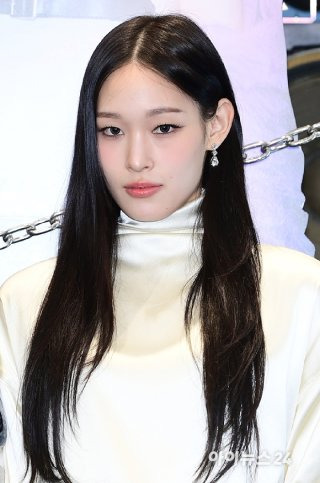 올데이 프로젝트 애니 프로필