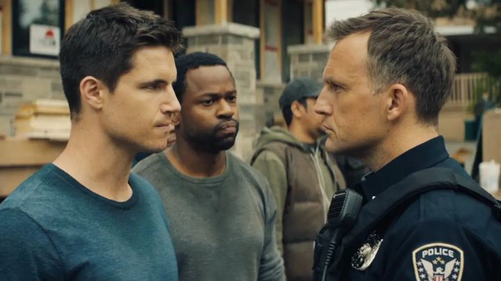 용역일을하다가경찰에발각된로비아멜