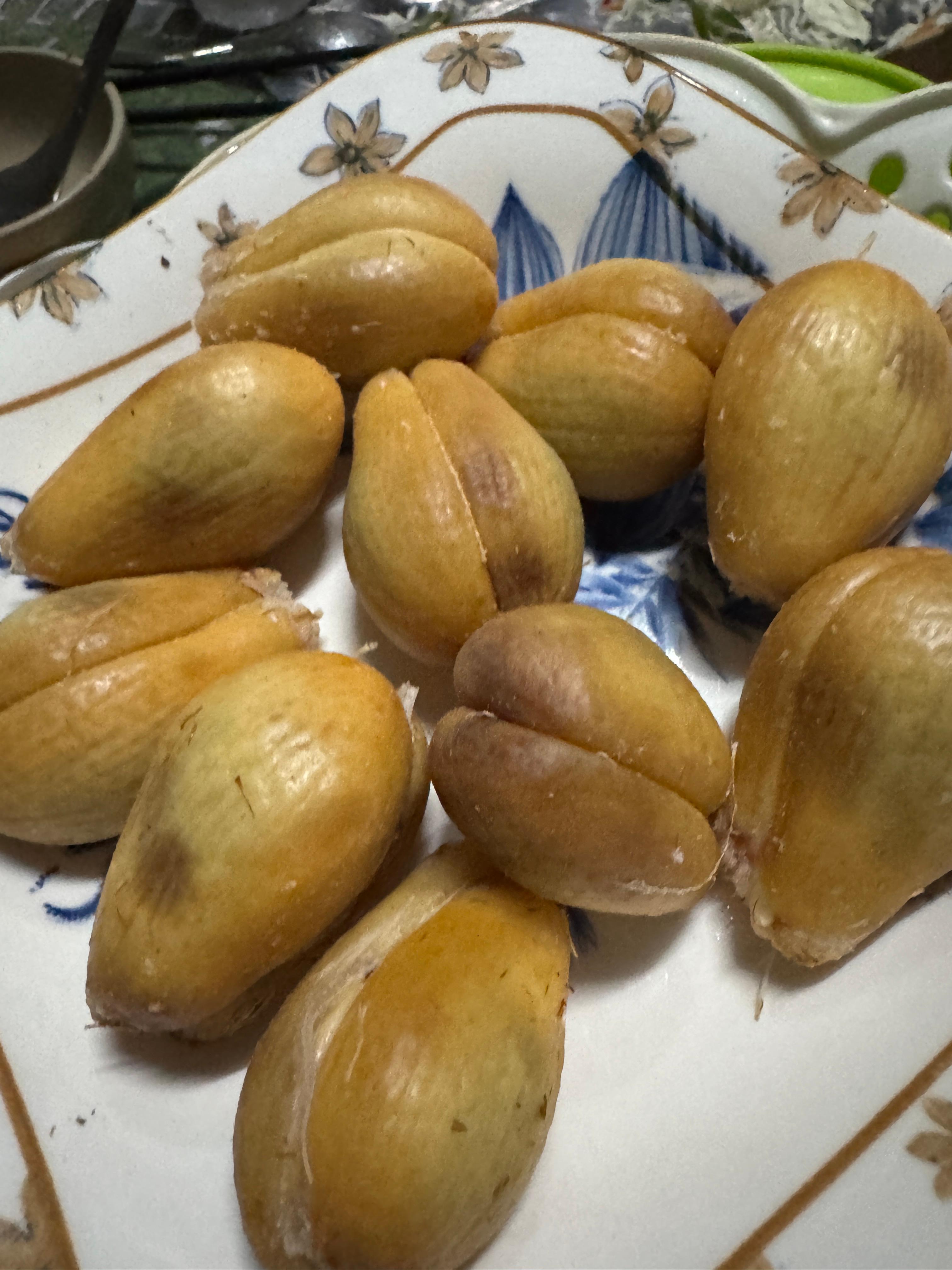 살락 (Sakak) 껍질을 제거한 모습