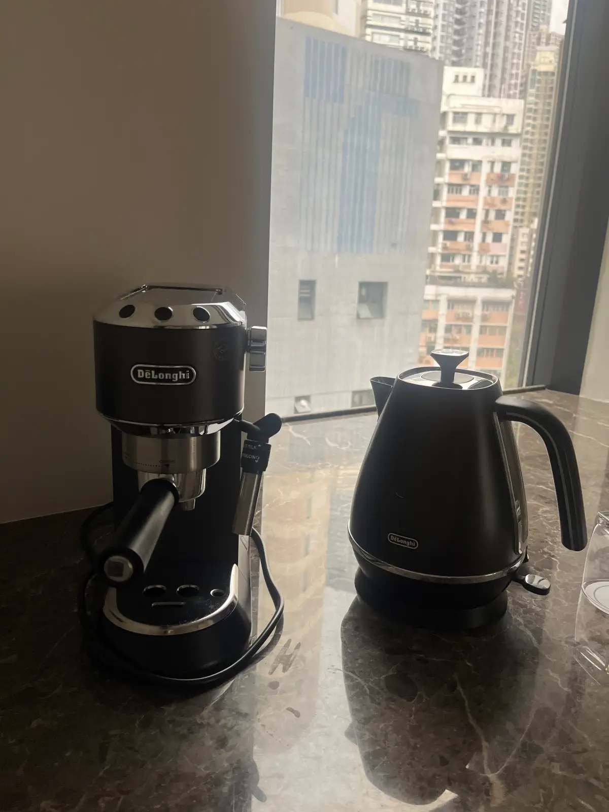 아크보호텔-커피머신