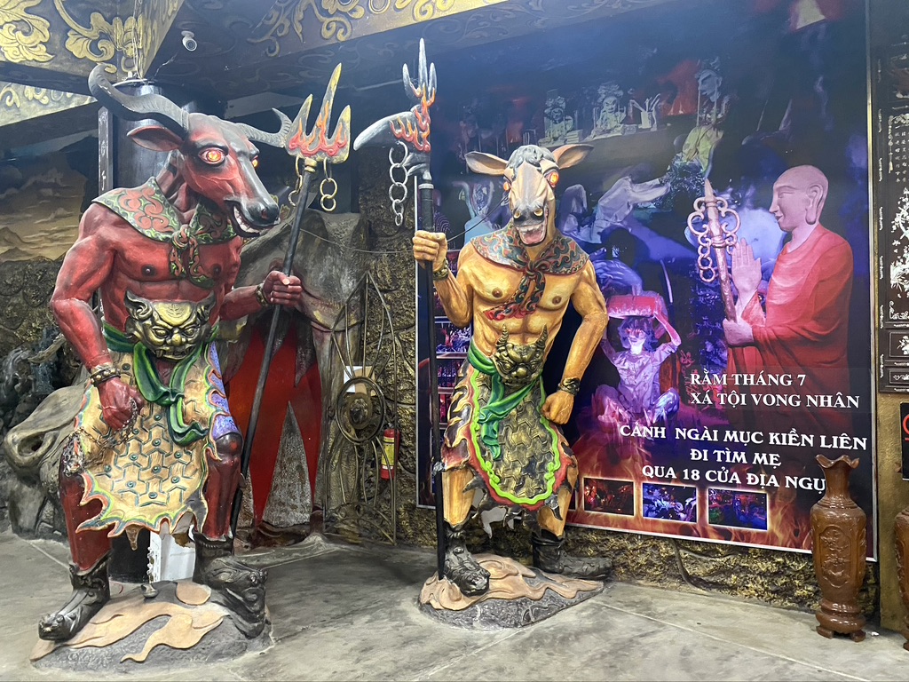 베트남-달랏-린푸억사원