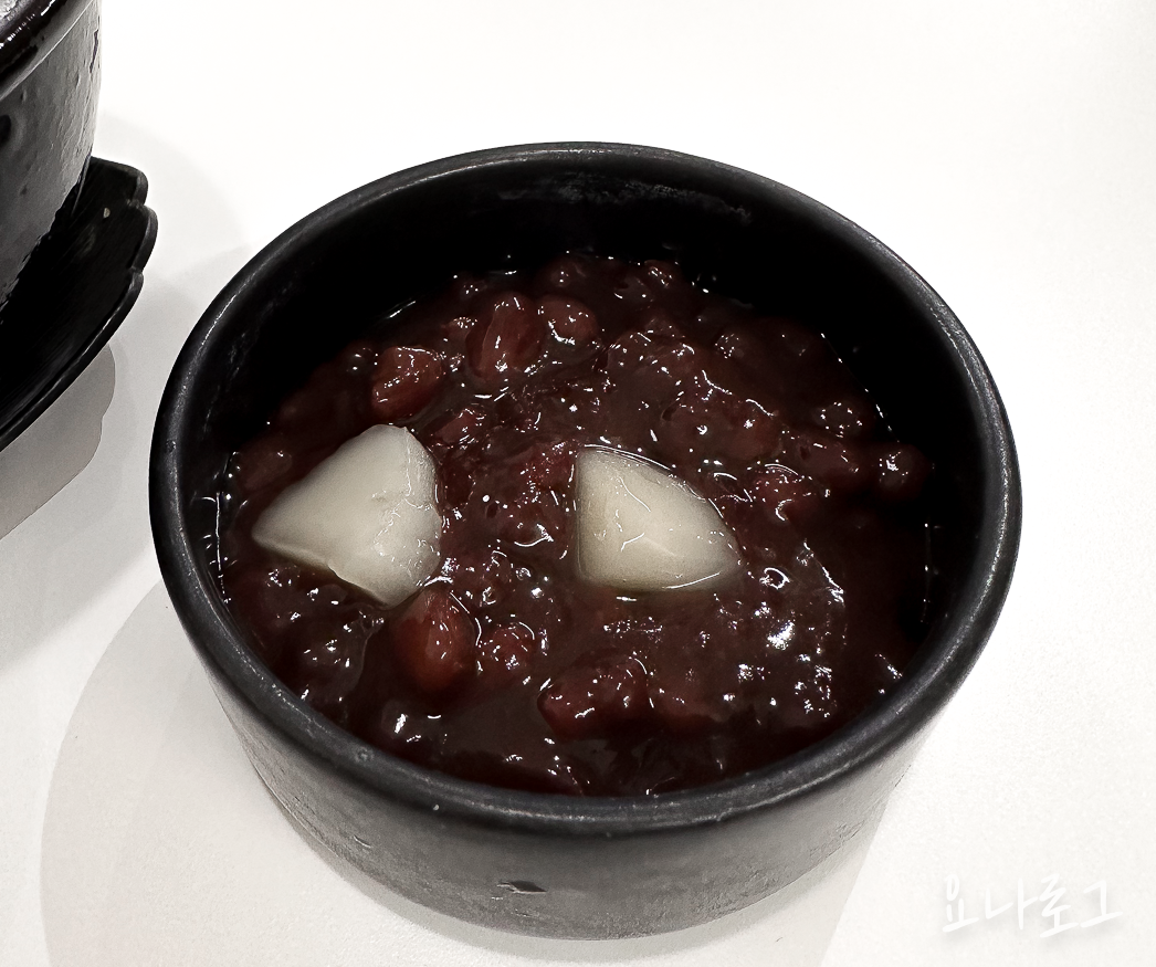 밀탑 밀탑빙수 우유빙수 연유빙수 광교카페 수원카페 광교밀탑 광교카페추천 수원카페추천 영통카페 영통카페추천 광교데이트 수원데이트 영통데이트 수원가볼만한곳 광교가볼만한곳 팥빙수 광교빙수 광교팥빙수 수원팥빙수 수원빙수 영통빙수 영통팥빙수 수원데이트코스 광교데이트코스