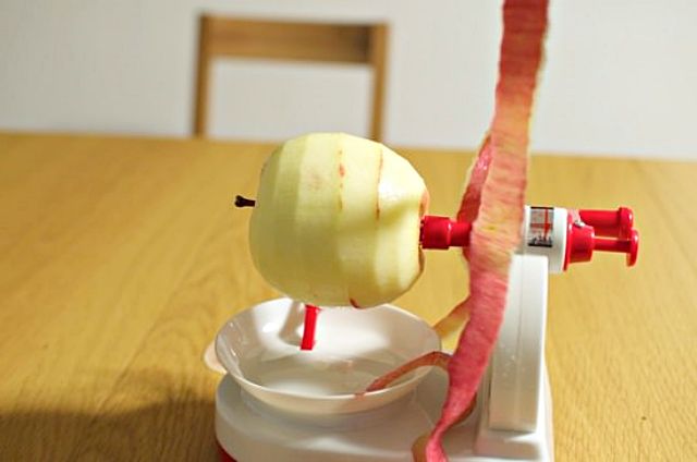 사과 깎는 기계, 사과 필러 단점, 아내의맛, 팁줌