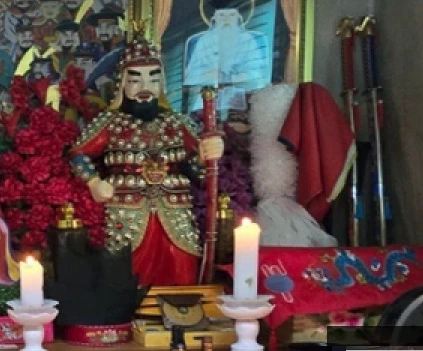 연화장군 신당 내부