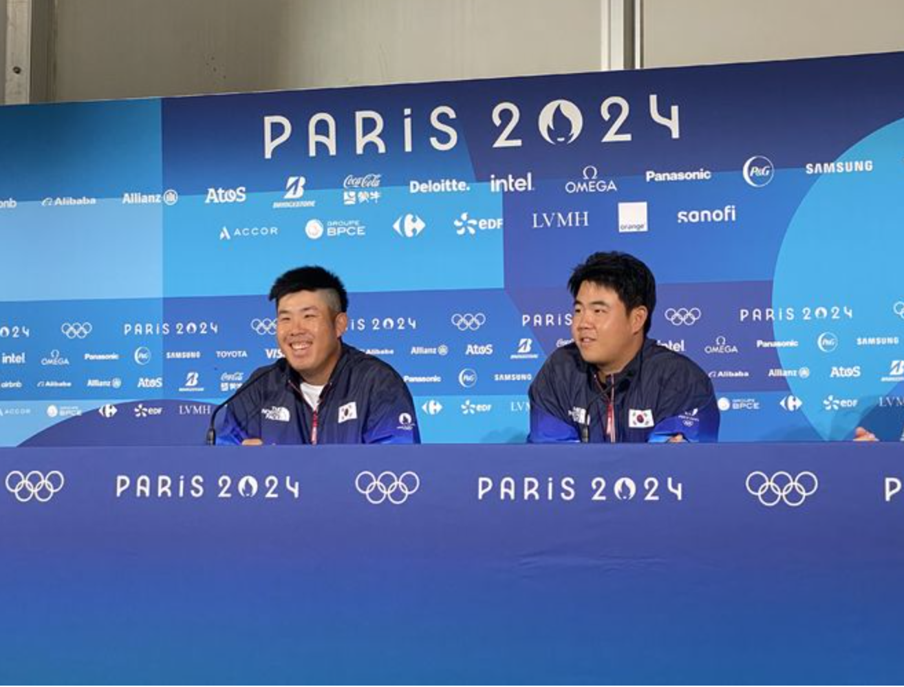 2024 파리올림픽 출전을 앞두고 있는 팀코리아 (왼)안병훈, (오)김주형