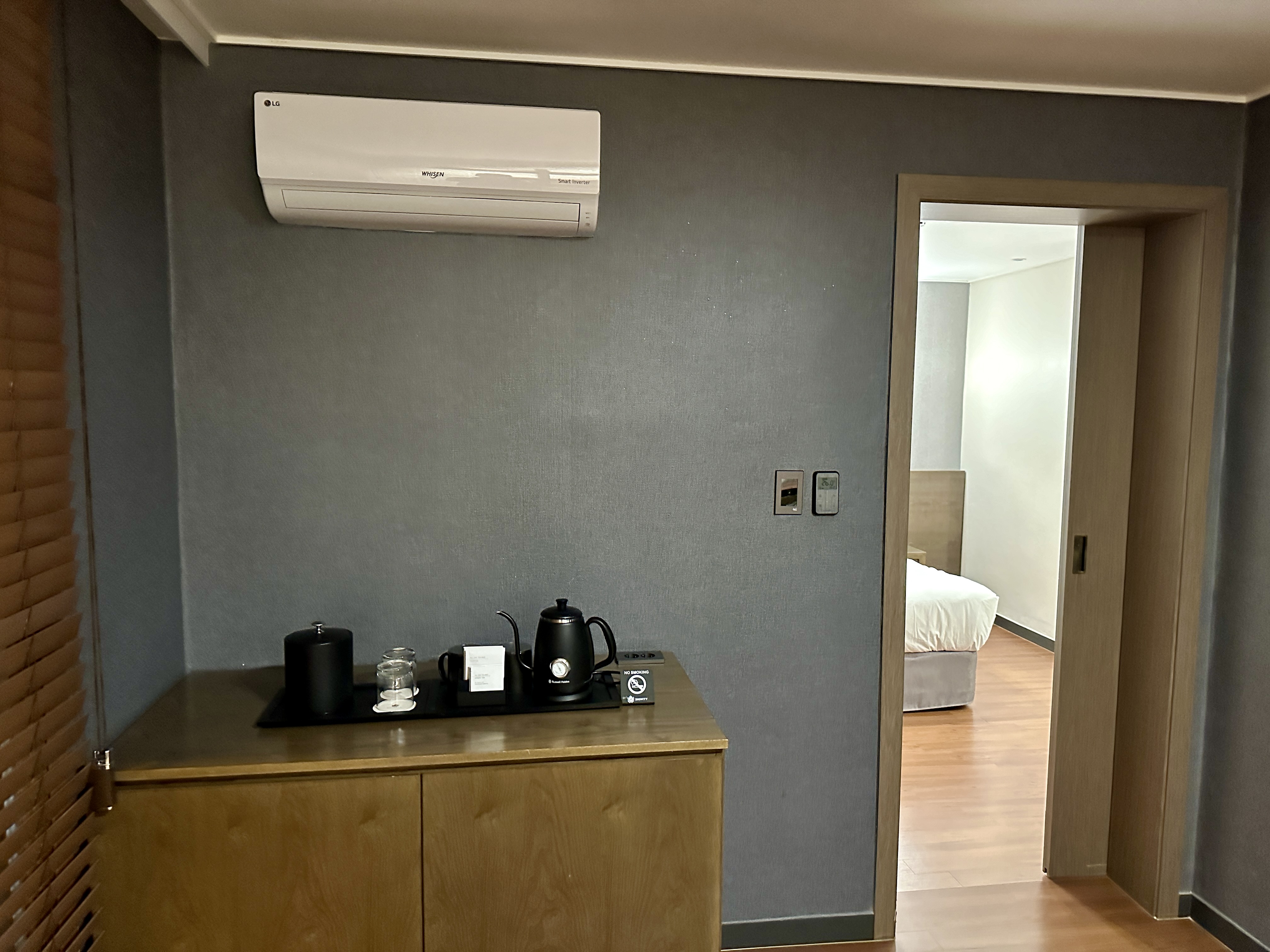 디그니티 호텔 더블스위트룸