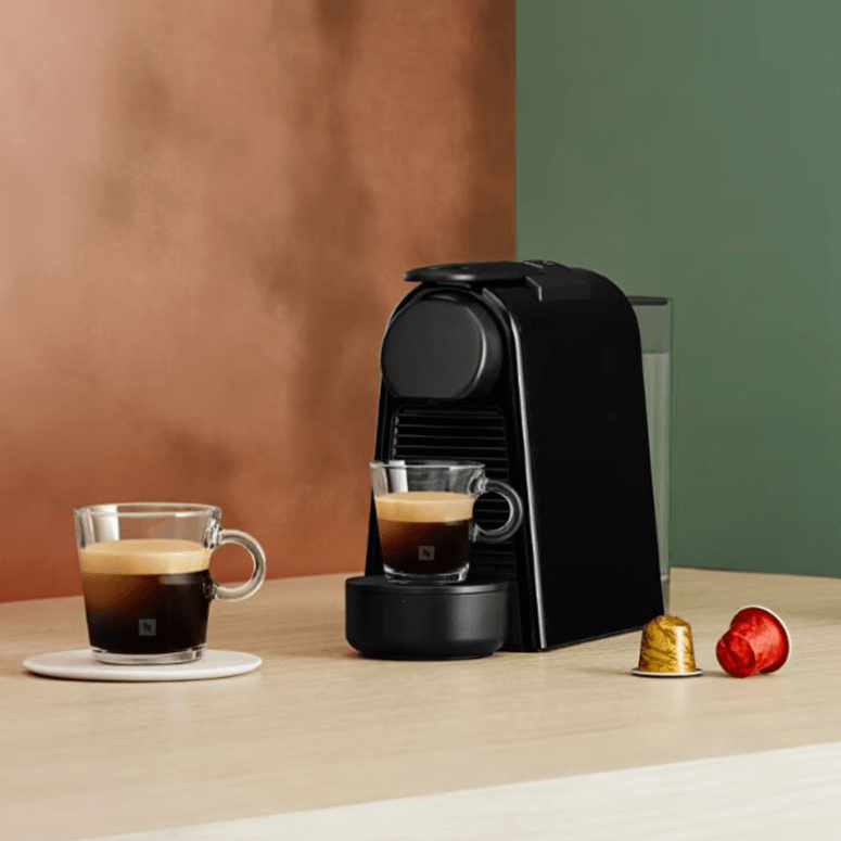 네스프레소 에센자 미니 D30