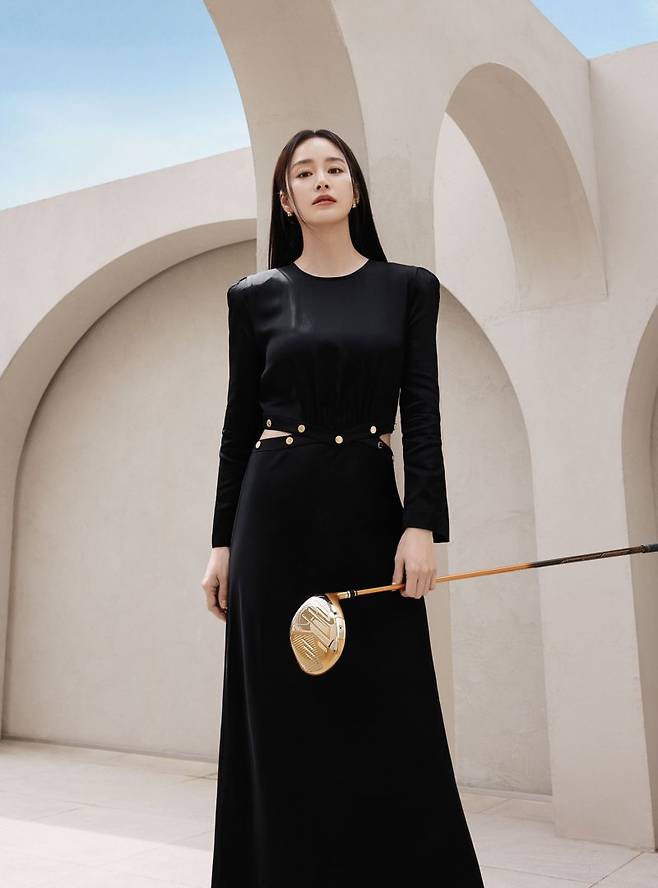 배우 김태희 혼마골프 '베레스09' 모델