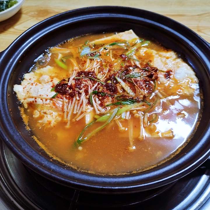 식객 허영만 백반기행 임백천 편 촌두부전골 들기름 두부구이 순두부 손두부 양구 맛집 소개